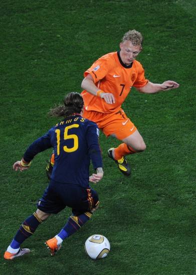 荷兰vs西班牙（荷兰vs西班牙2010）