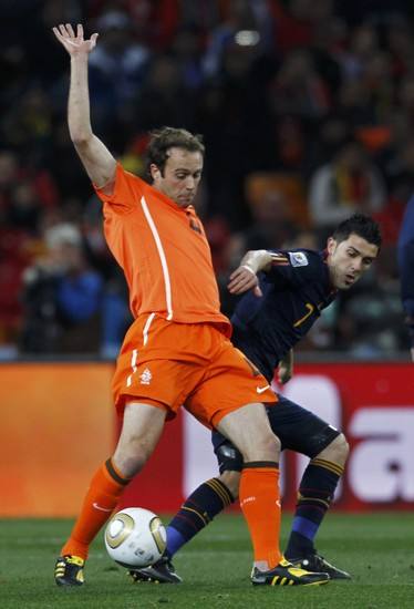 2010荷兰vs西班牙（西班牙vs荷兰2010集锦）