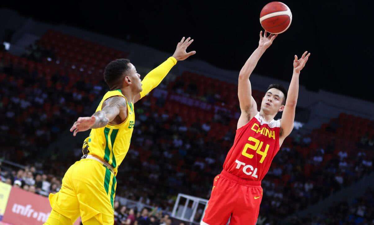 中国vs巴西篮球（中国vs巴西篮球打架mv）