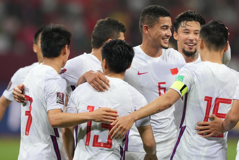 中国vs卡塔尔世预赛（中国vs卡塔尔12强赛）